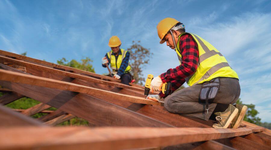 Professional Flat Roofing Installation services in Midkiff, WV